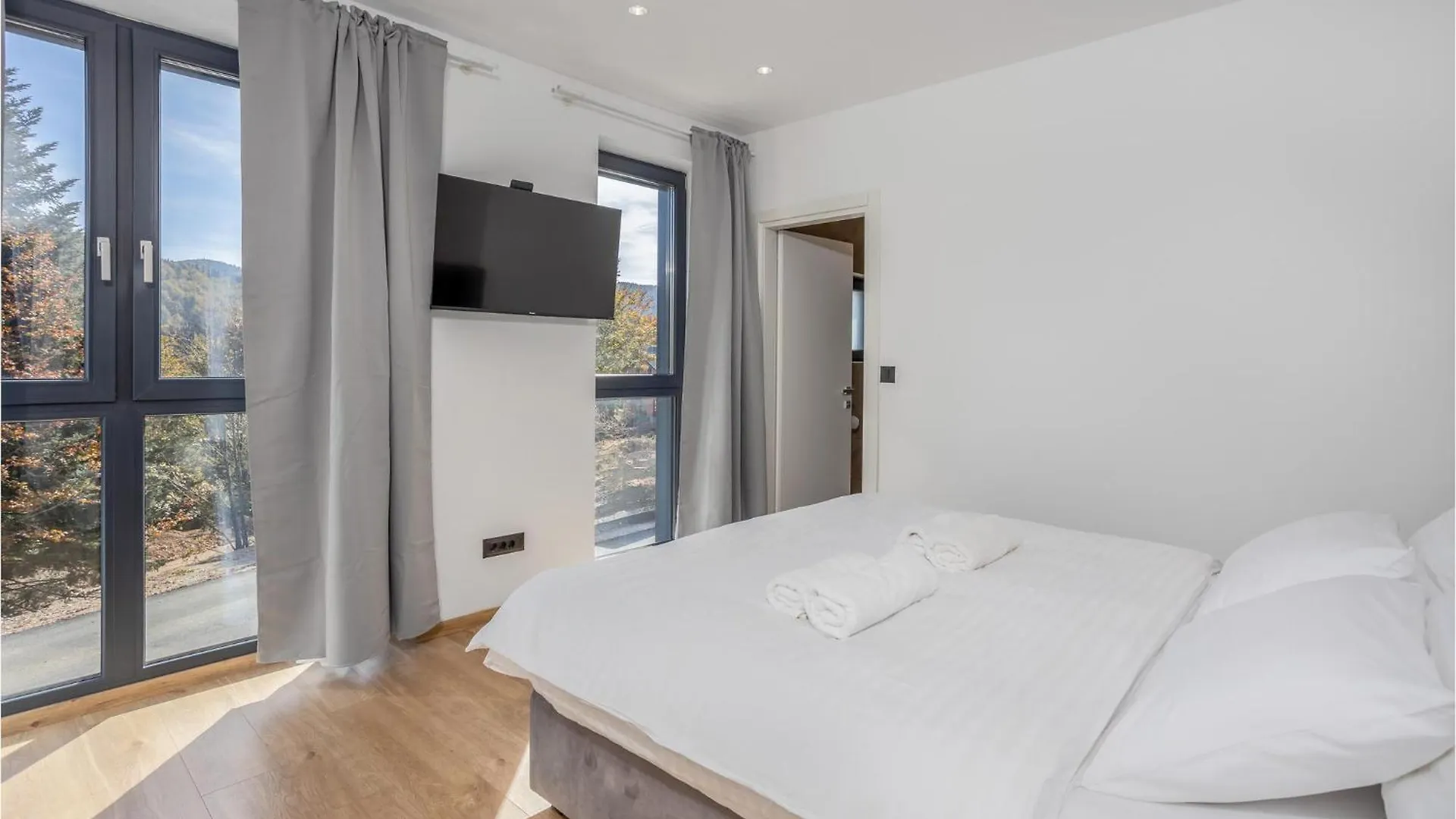 2 Bedroom Nice Home In Stari Laz 0*,