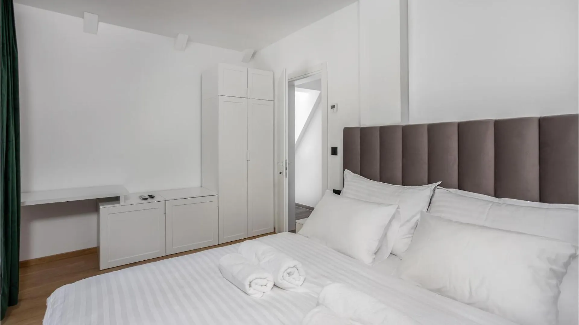 2 Bedroom Nice Home In Stari Laz Croatia